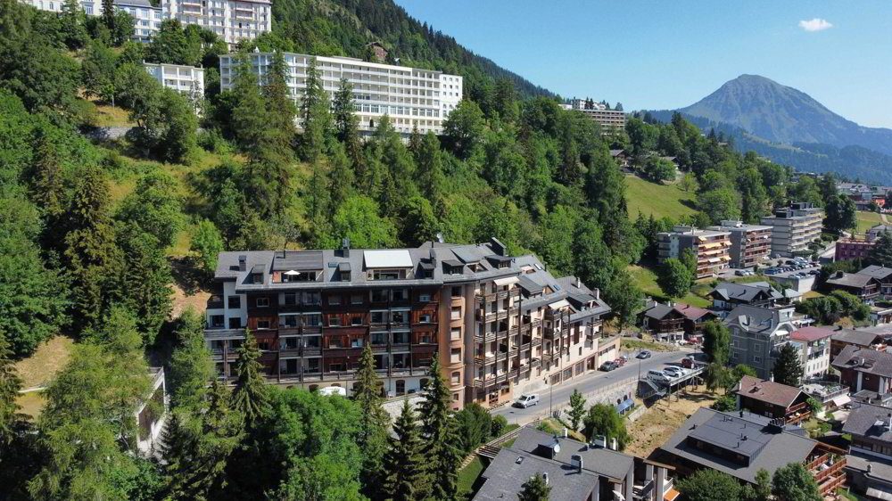 3 rooms Apartment to buy in Leysin - image 1/10