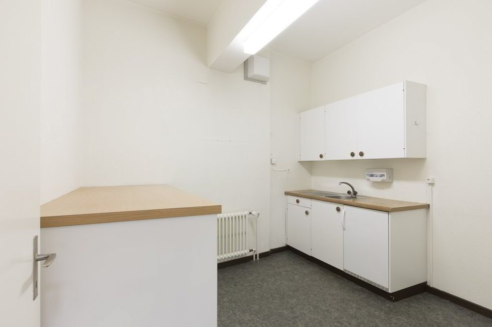 Bürofläche beim Spalentor: Hell, funktional, erweiterbar – další