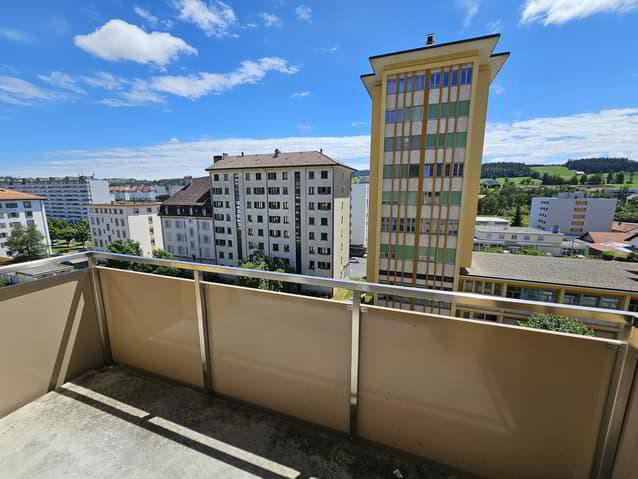 2.5 Zimmer Wohnung zu vermieten in La Chaux-de-Fonds - Bild 1/7