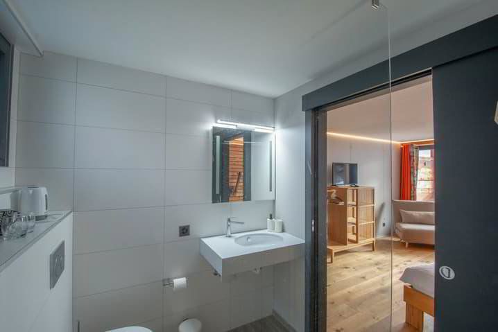 5.5 rooms House to buy in Chamoson - image 1/13