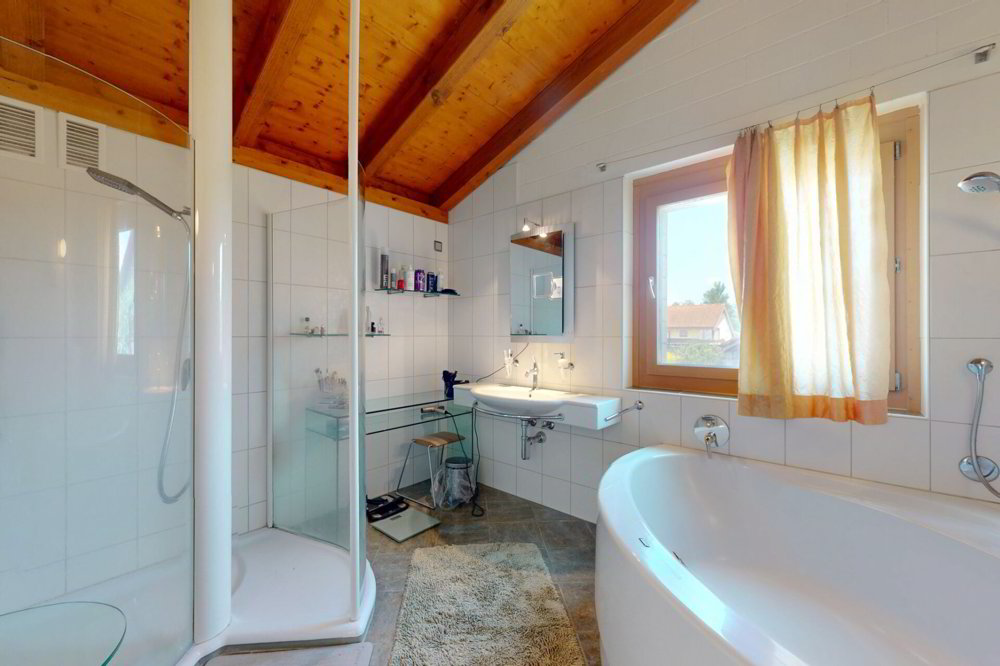 Casa di 6.5 locali in vendita a Erlach - immagine 1/24