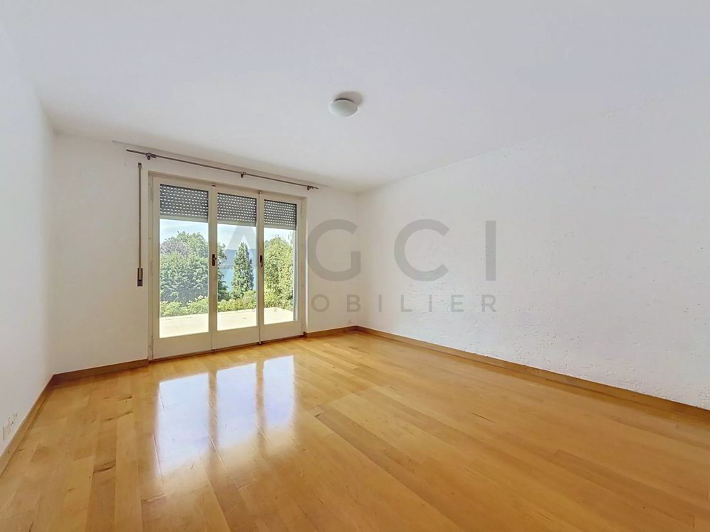 9 Zimmer Haus zu vermieten in Anières - Bild 1/13