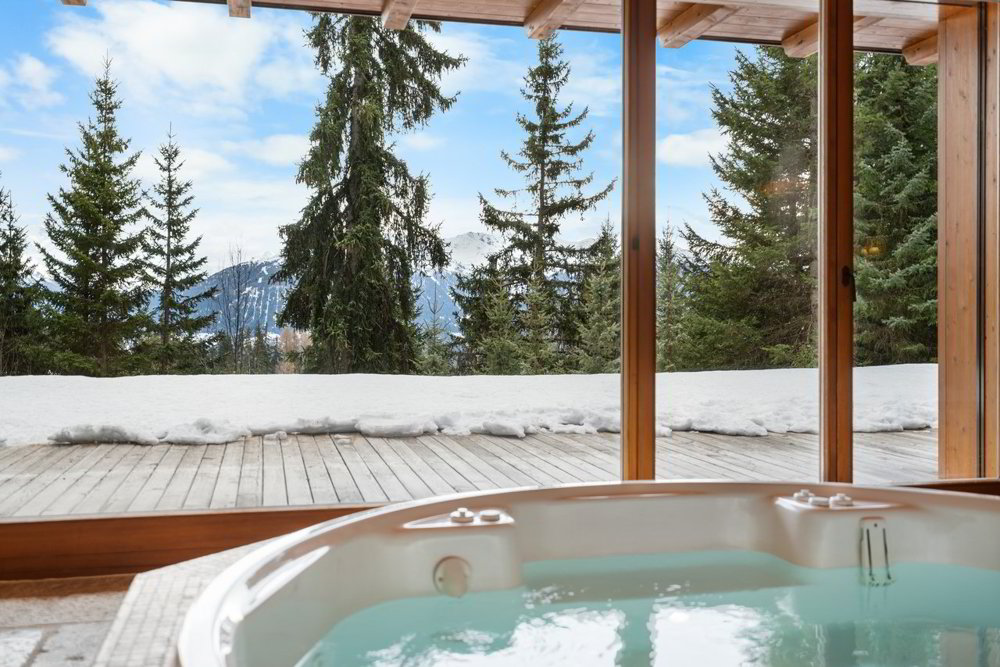 19 rooms House to buy in Crans-Montana - image 1/10