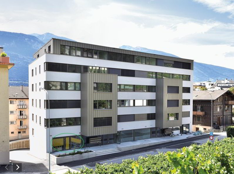 null rooms Office & Commercial to buy in Sierre - image 1/5
