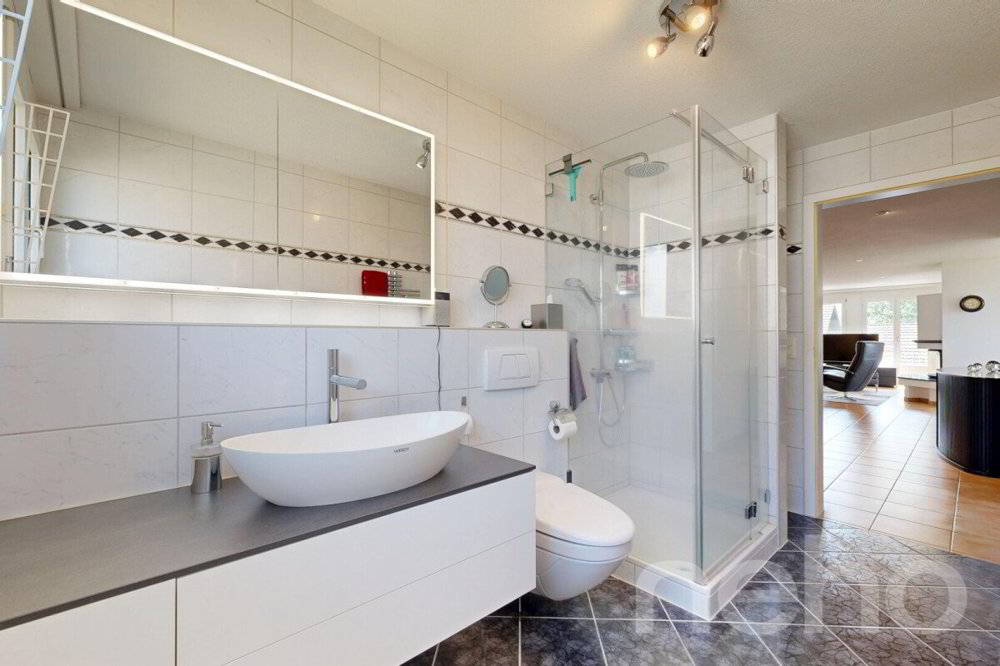 5.5 rooms Apartment to buy in Wangen SZ - image 1/12