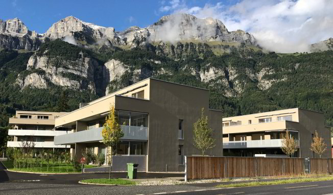 null rooms Car park, garage for rent in Walenstadt - image 1/1