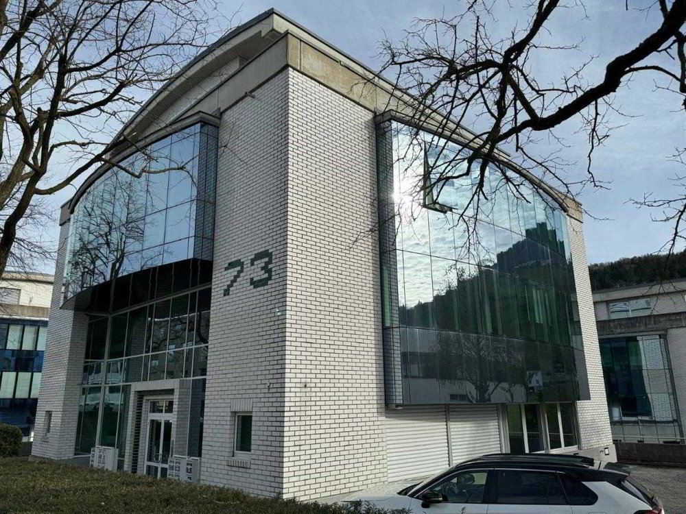 null rooms Office & Commercial for rent in Pfäffikon SZ - image 1/1