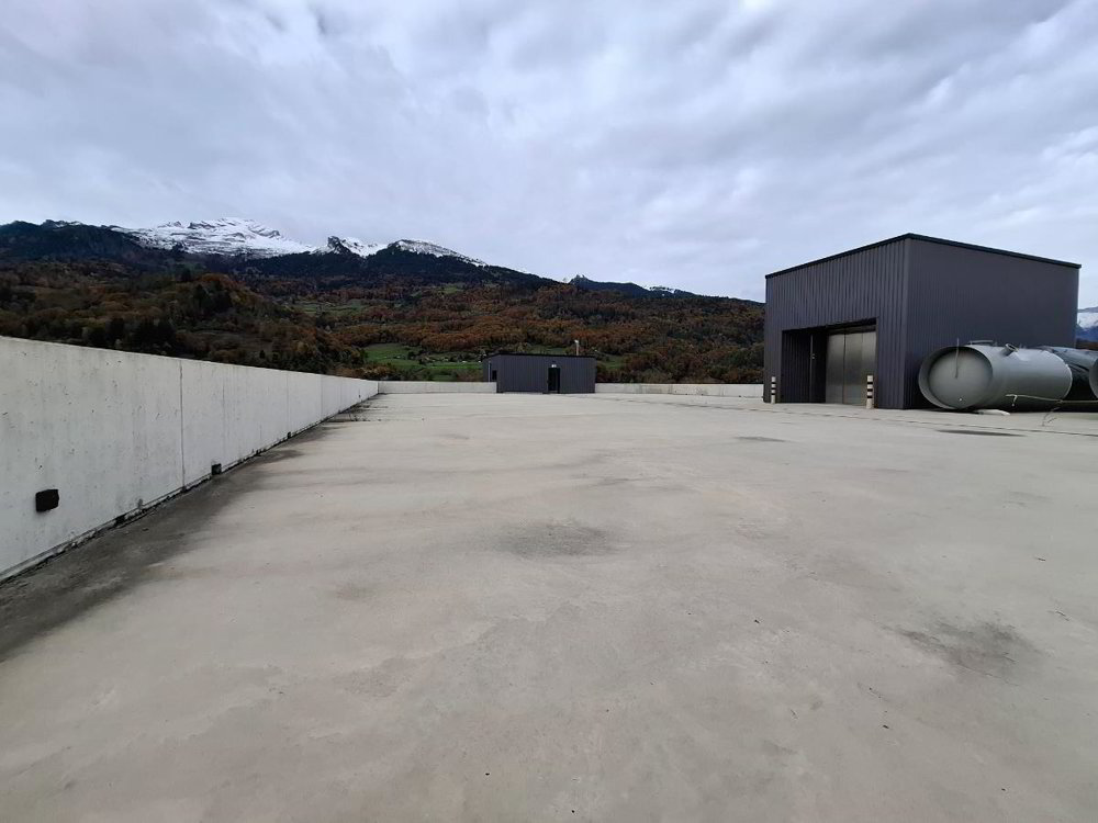 Ufficio & Commercio di null locali in affitto a Sevelen - immagine 1/1
