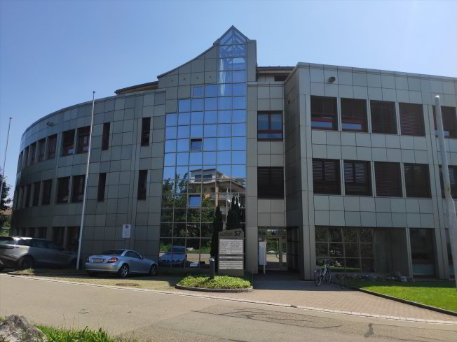 null rooms Car park, garage for rent in Greifensee - image 1/1
