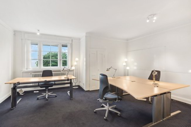 Bureau & Commerce null pièces à louer à Zürich - image 1/1