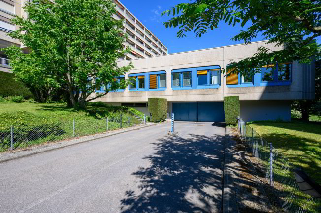 null rooms Car park, garage for rent in Lausanne - image 1/1