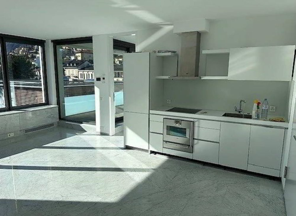Appartement 2 pièces à louer à Ascona - image 1/1