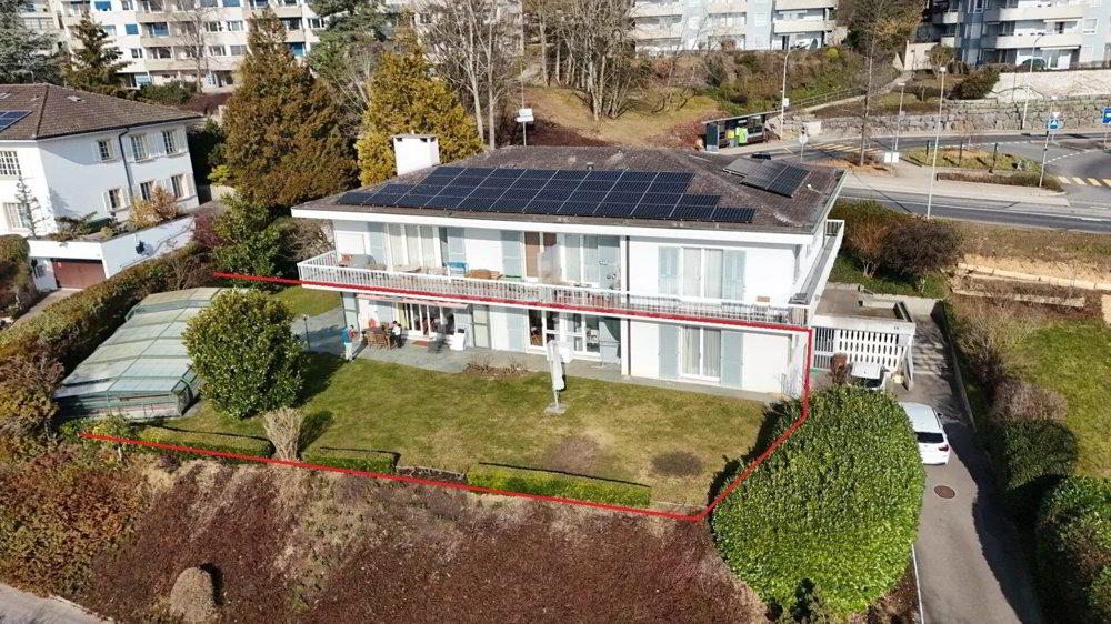 7 rooms Flat-sharing for rent in Neuchâtel - image 1/3
