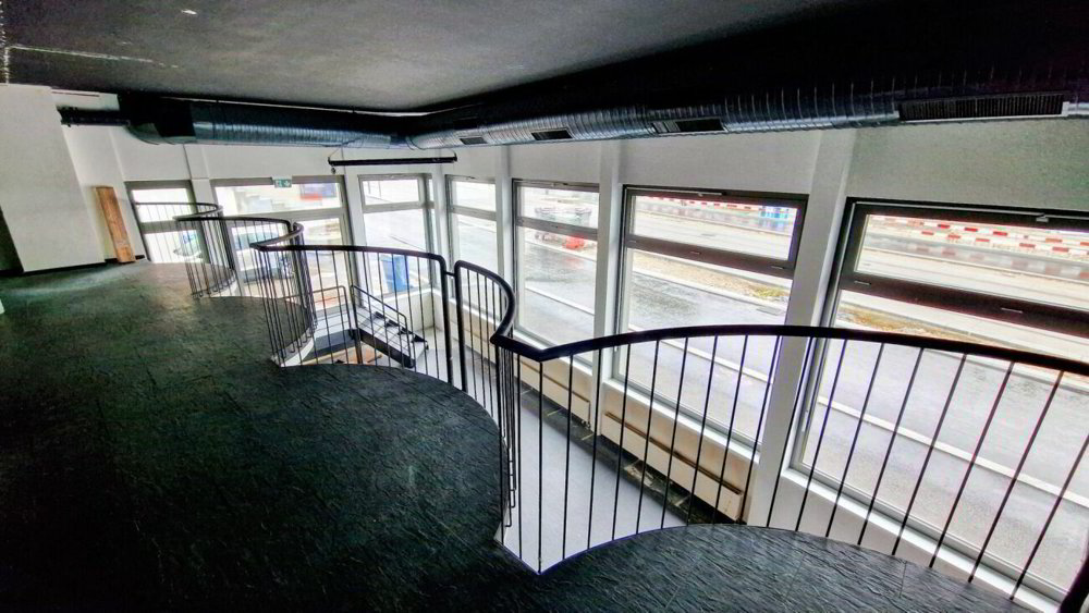 Local commercial en location à Lausanne - 267 m² - Mehr