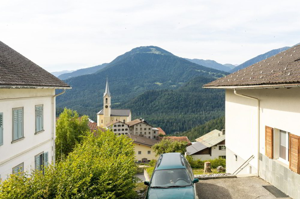 4 rooms Apartment to buy in Trin - image 1/12