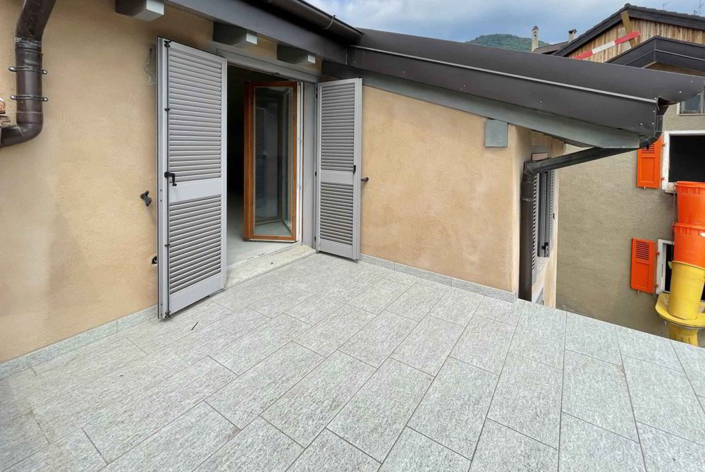 GRANDE CASA 6.5 LOCALI INTERAMENTE RINNOVATA A MIGLIEGLIA - Ansicht 3