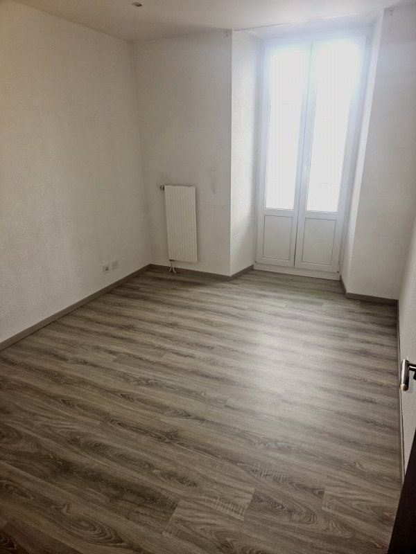 4.5 Zimmer Wohnung zum verkaufen in La Chaux-de-Fonds - Bild 1/3