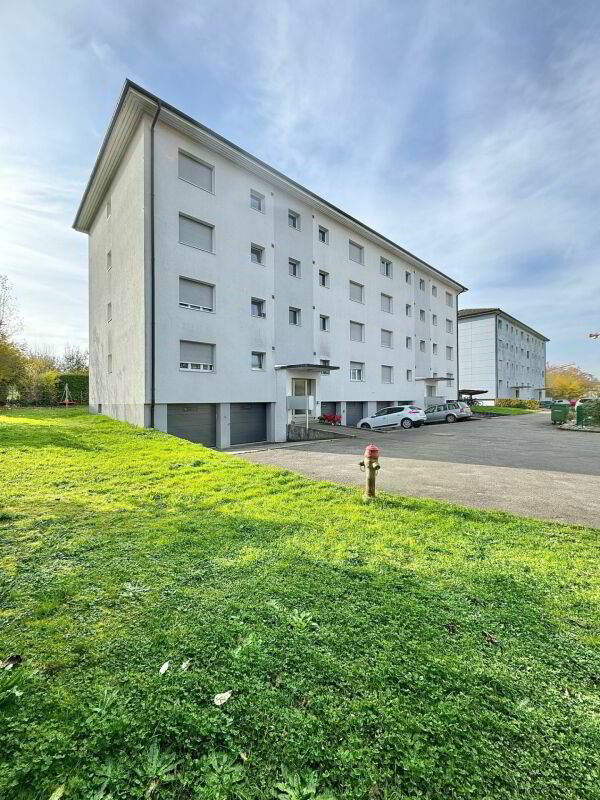 Appartement 3 pièces à louer à Frick - image 1/12