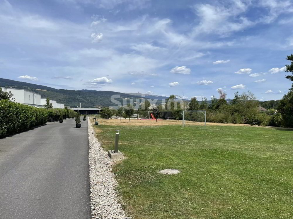 Casa di 5.5 locali in affitto a Thielle - immagine 1/7