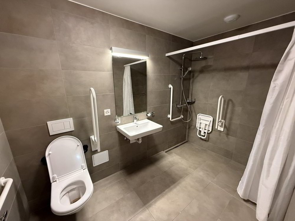 Appartement 3 pièces à louer à Aigle - image 1/6