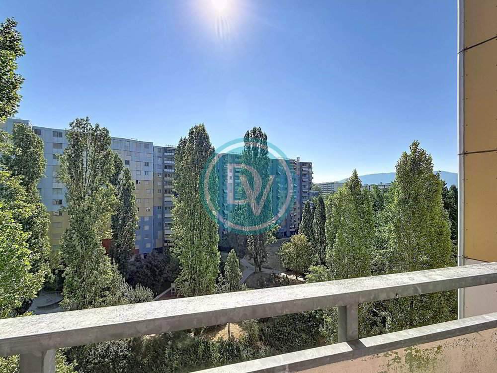 Appartamento di 3 locali in vendita a Les Avanchets - immagine 1/13