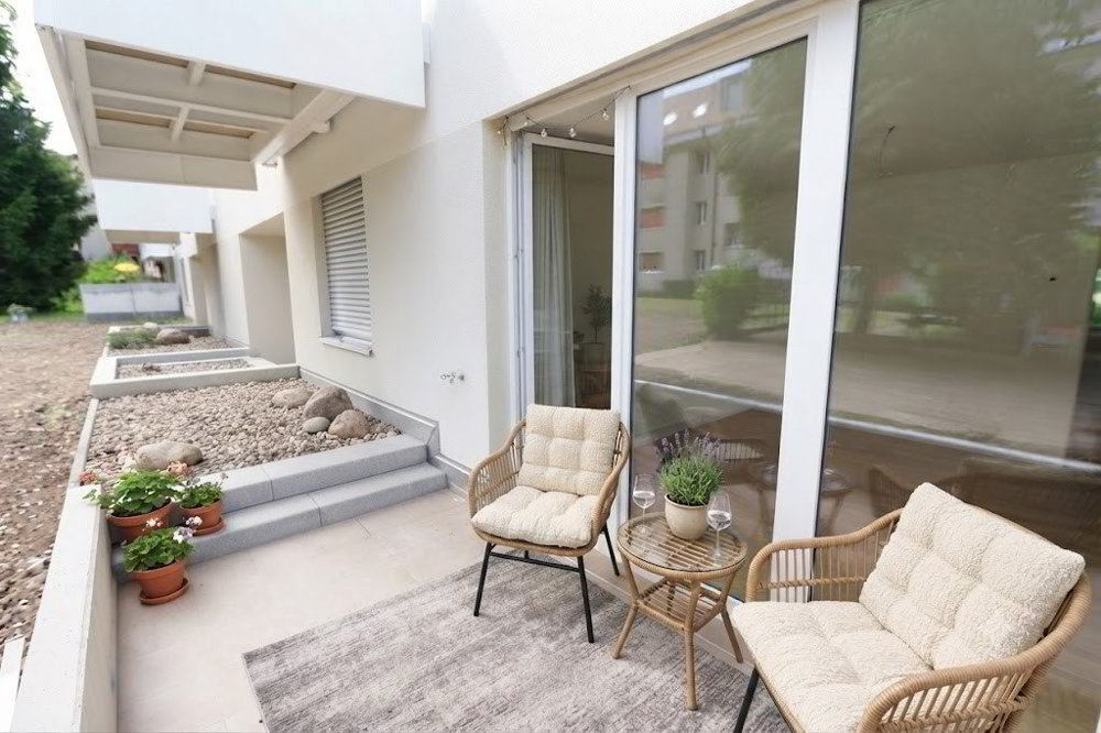 2 rooms Apartment for rent in Zürich - image 1/5