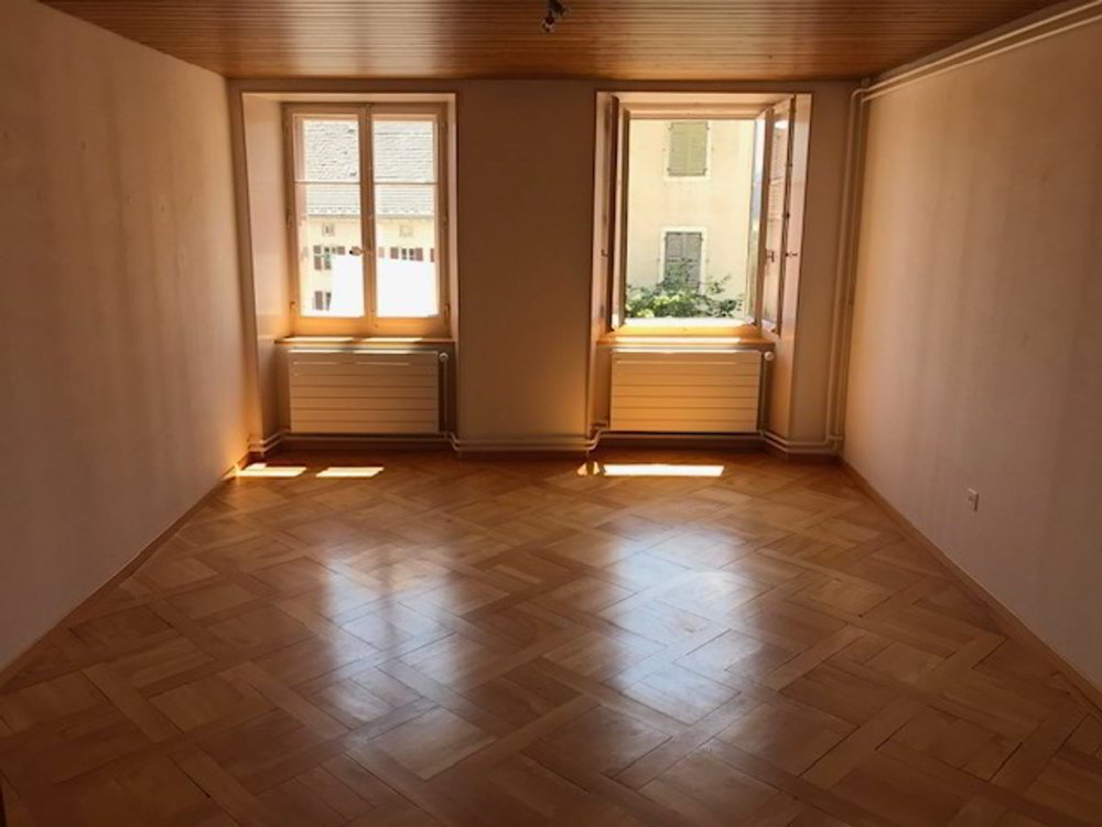 Casa di null locali in vendita a Les Ponts-de-Martel - immagine 1/12