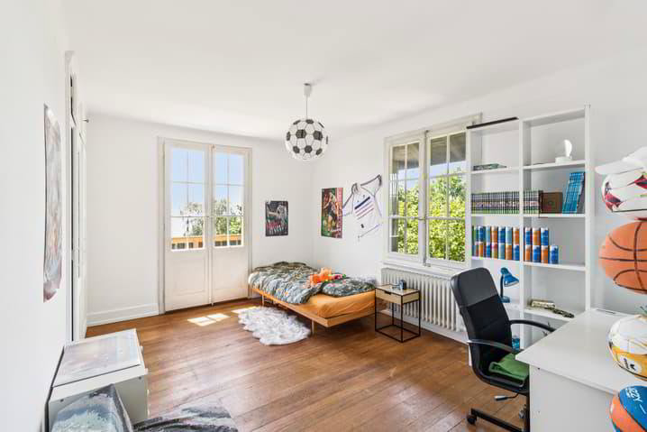 House in Lausanne, District de Lausanne - More