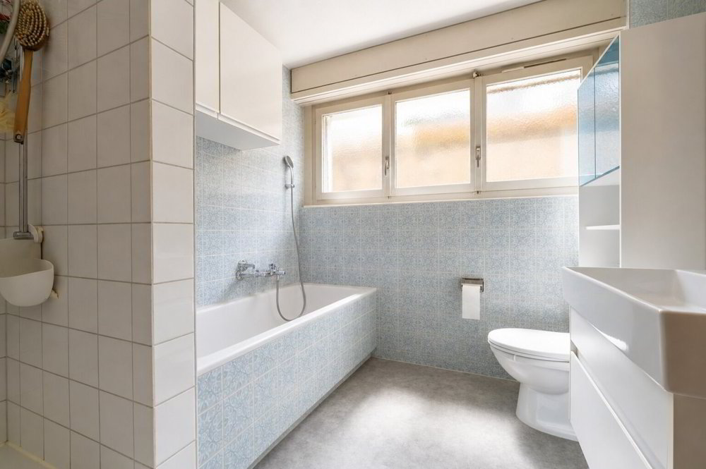 Casa di 7 locali in vendita a Thierachern - immagine 1/11