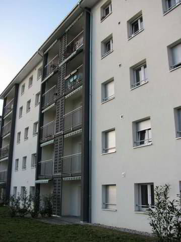 3 rooms Apartment for rent in Clarens - image 1/12