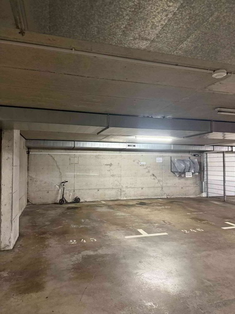 null Zimmer Parkplatz, Garage zu vermieten in Basel - Bild 1/1