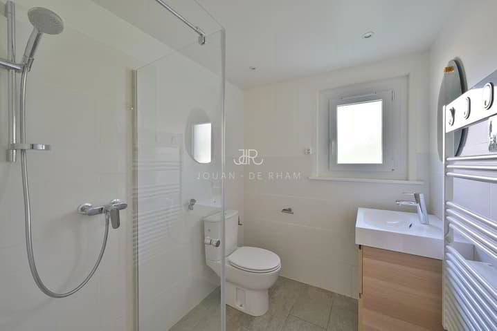 null Zimmer Haus zum verkaufen in Crassier - Bild 1/13