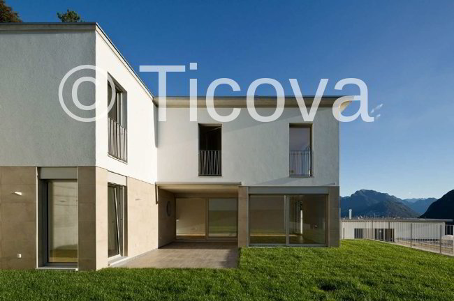 5 Zimmer Haus zum verkaufen in Agra - Bild 1/8