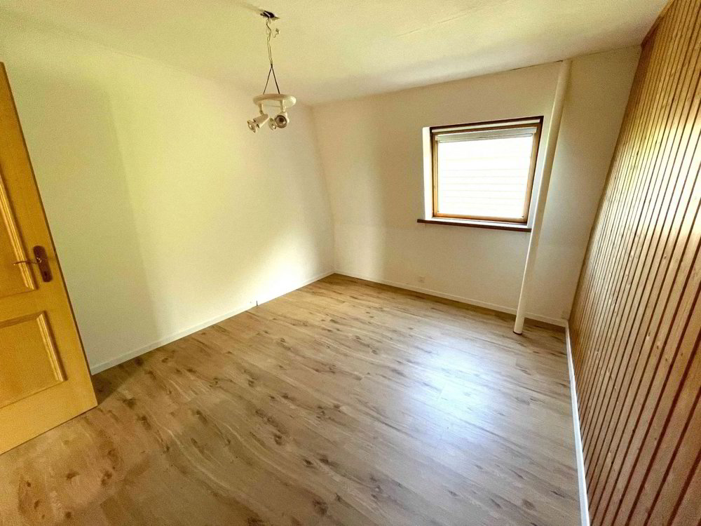 Maison 6.5 pièces à louer à Umiken - image 1/10