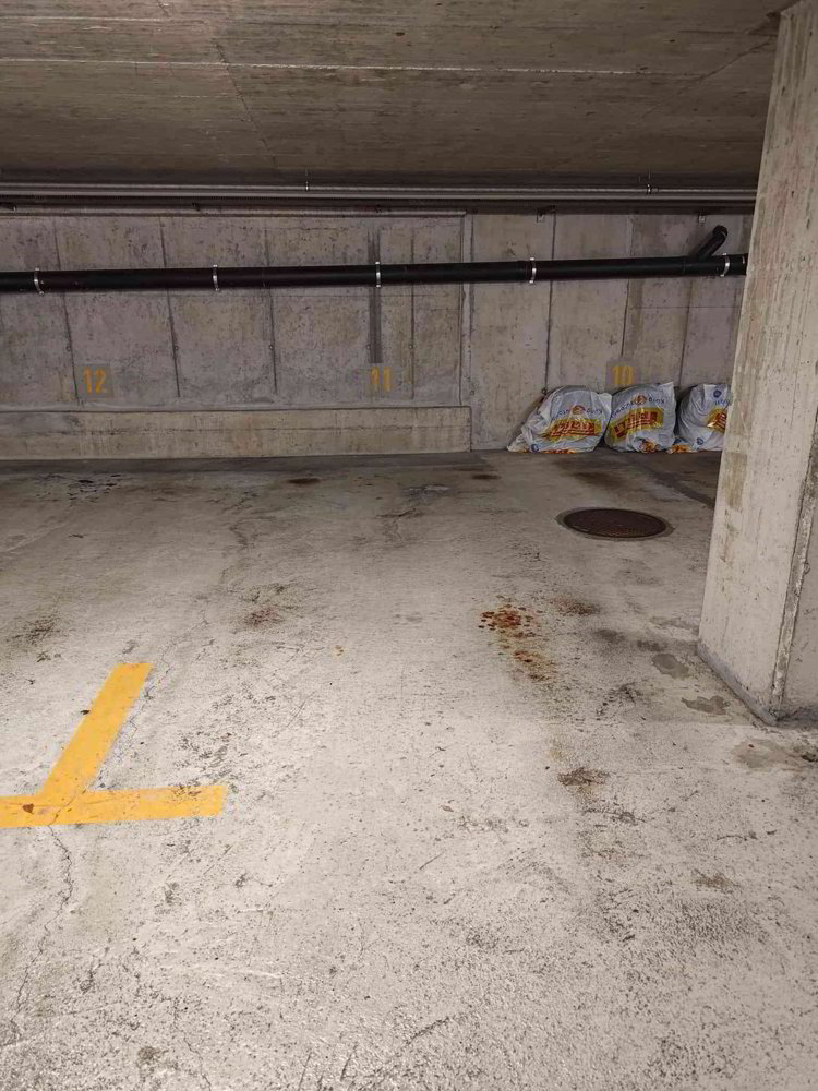 Parcheggio, garage di null locali in affitto a Wettingen - immagine 1/1