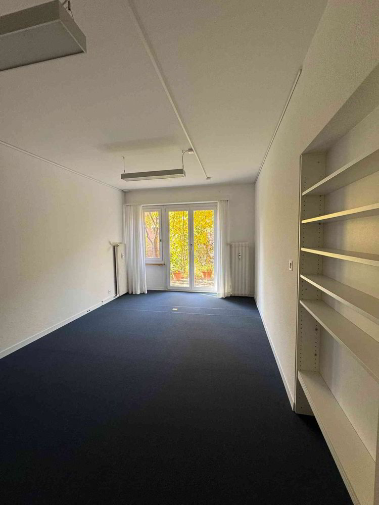 1 Zimmer Büro zu vermieten in Berna - Bild 1/7