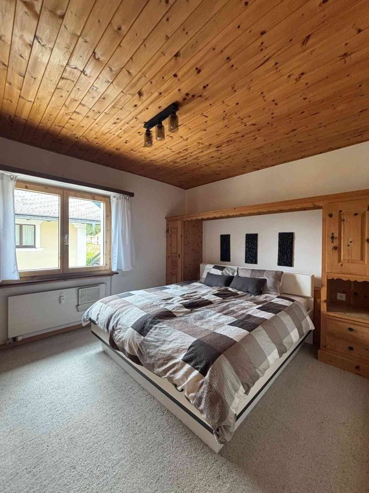 2 Zimmer Wohnung zu vermieten in Samedan - Bild 1/7