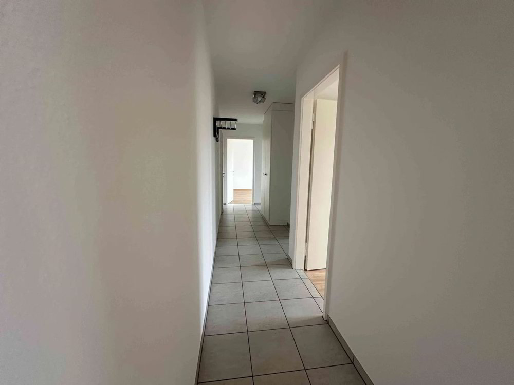 Appartamento di 3.5 locali in affitto a Niederlenz - immagine 1/8