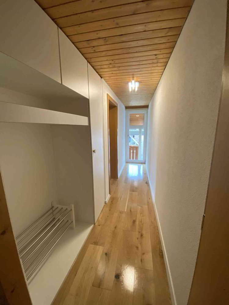 4.5 Zimmer Wohnung zu vermieten in Lufingen - Bild 1/12