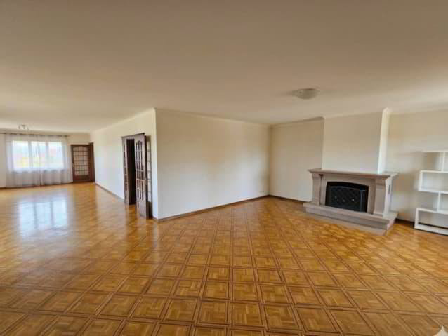 5.5 Zimmer Haus zum verkaufen in Cortaillod - Bild 1/12