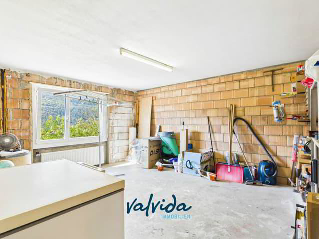 6.5 Zimmer Haus zum verkaufen in Hohtenn - Bild 1/13