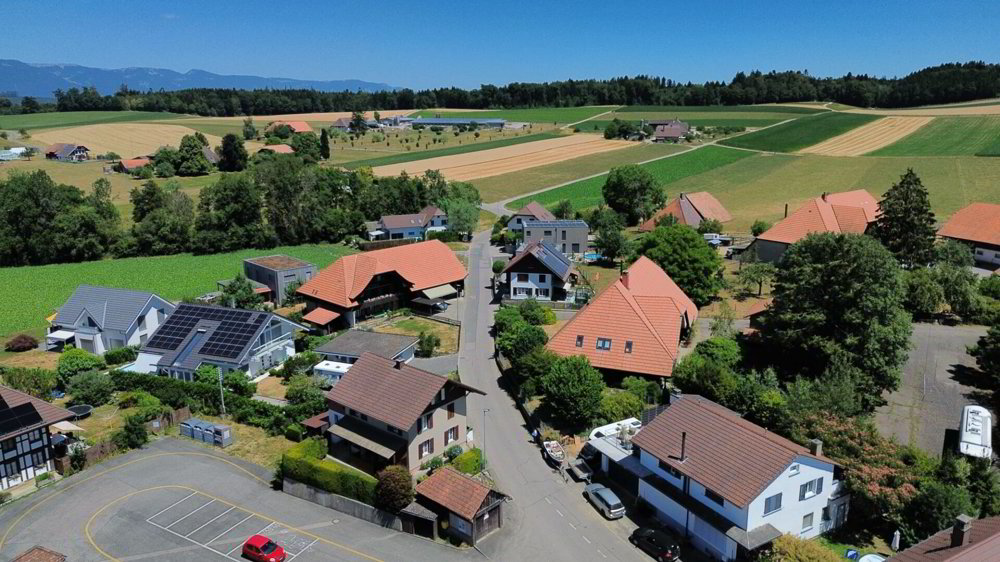 8.5 rooms House to buy in Grossaffoltern - image 1/12