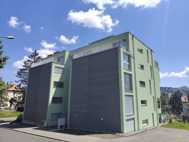 6.5 Zimmer Wohnung zum verkaufen in La Chaux-de-Fonds - Bild 1/13