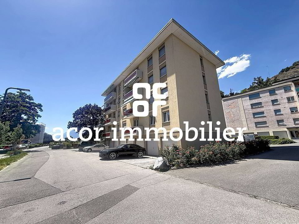 Appartement 4 pièces à louer à Sitten - image 1/5