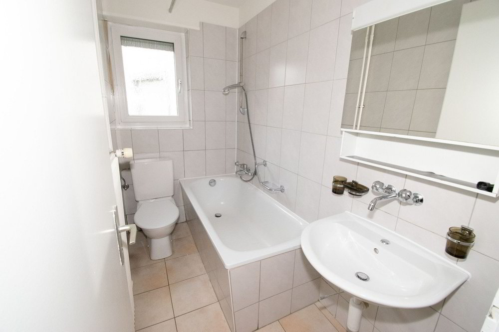 4 rooms Apartment for rent in Trimbach - image 1/8