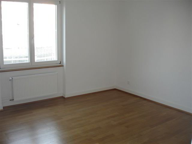 2 Zimmer Wohnung zu vermieten in Basel - Bild 1/3