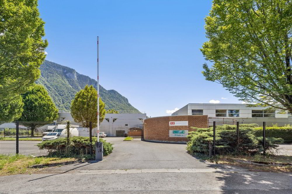 null rooms Office & Commercial for rent in Villeneuve VD - image 1/13
