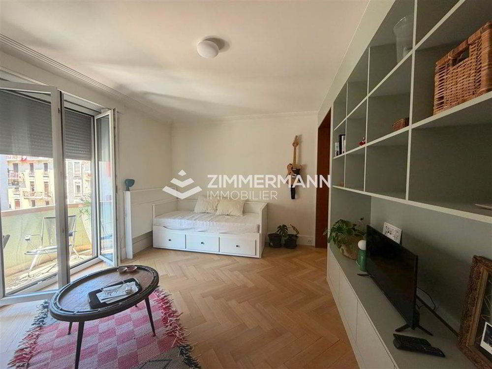 Appartement 3 pièces à louer à Ginevra - image 1/8