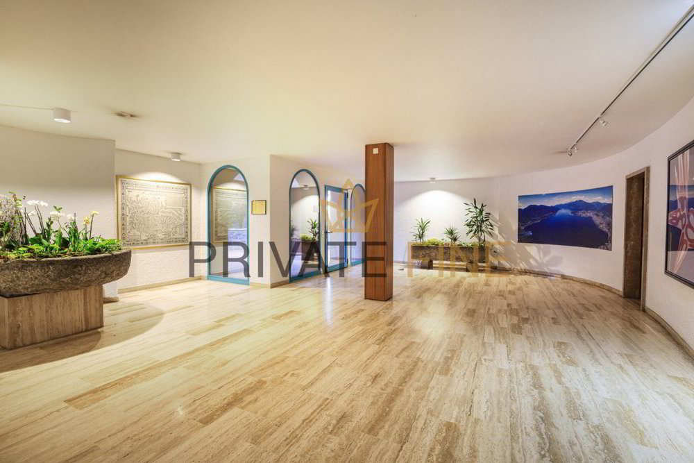 3 rooms Apartment to buy in Ascona - image 1/13