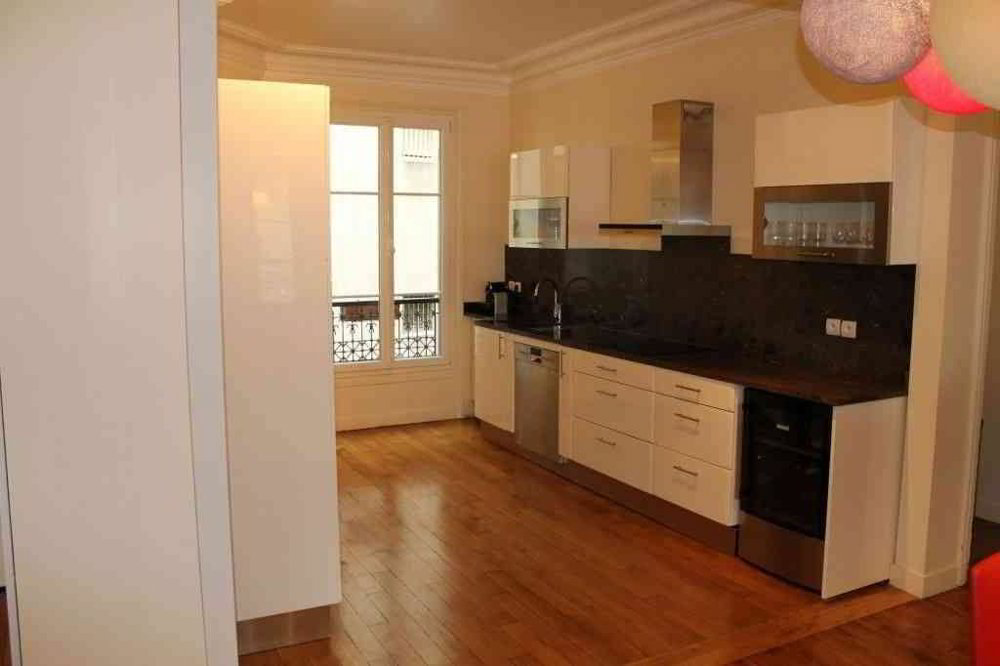 2 rooms Apartment for rent in Sierre - image 1/4